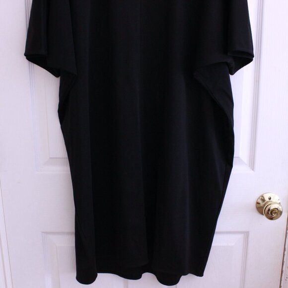 COS Oversized 100% Cotton Black V-Neck Relaxed Dress - Picture 4 of 10
